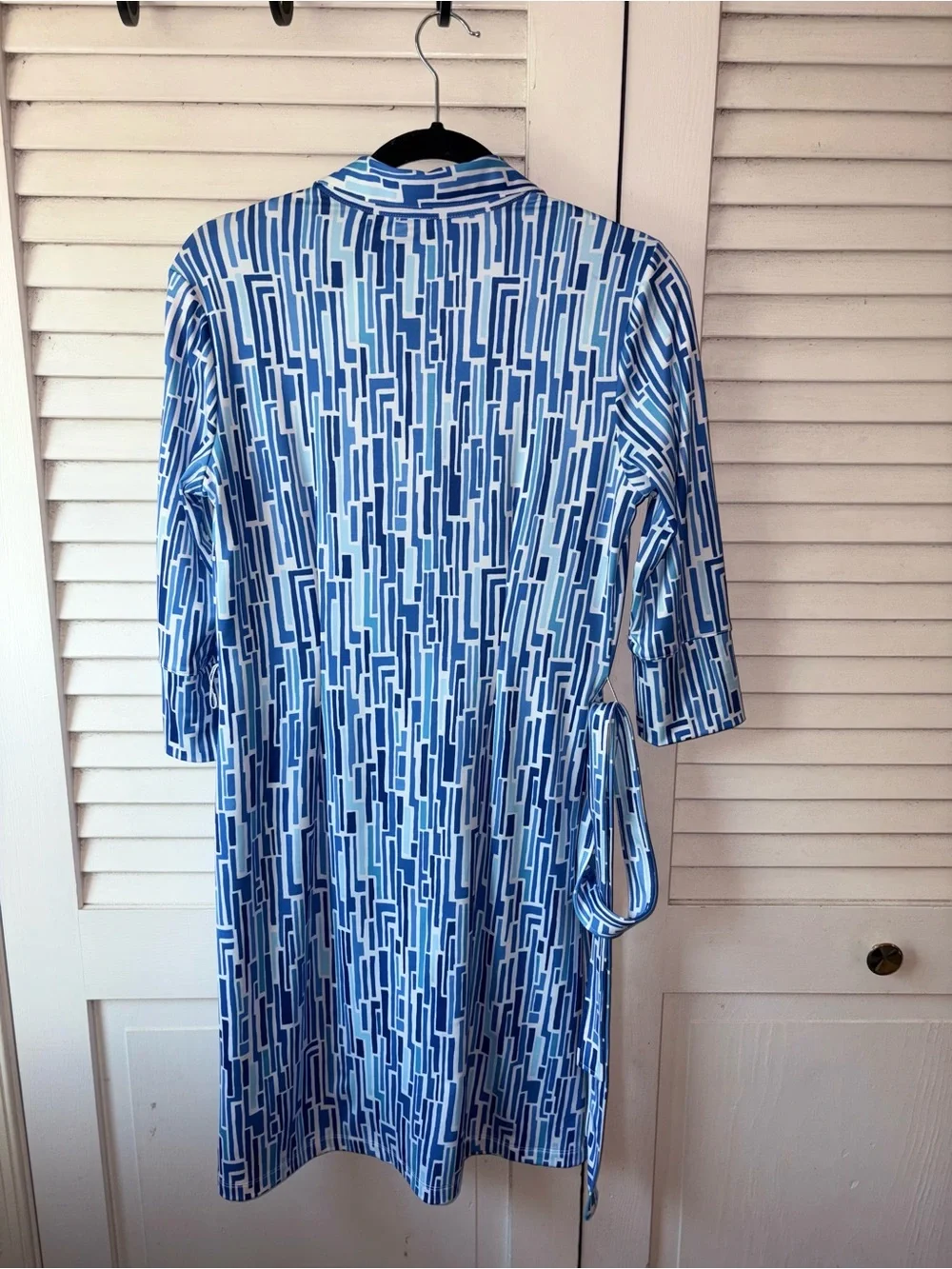 J. McLaughlin Brynn Shirt Dress NWT Small Blue Geometric Belted Catalina Cloth - Picture 4 of 5